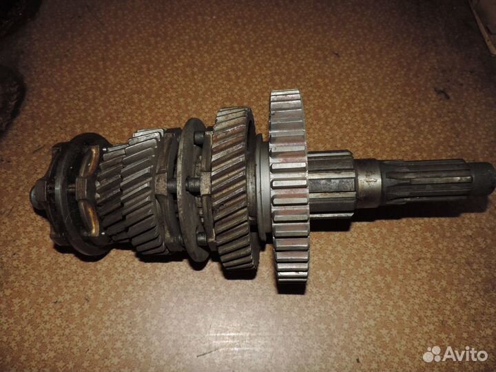 Вал вторичный в сборе кпп ЗИЛ-130 130-1701100-Б2