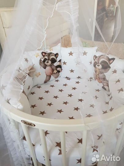 Детская круглая кроватка с маятником