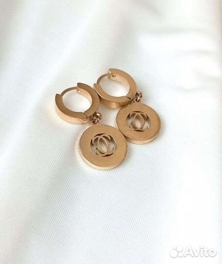 Серьги стильные