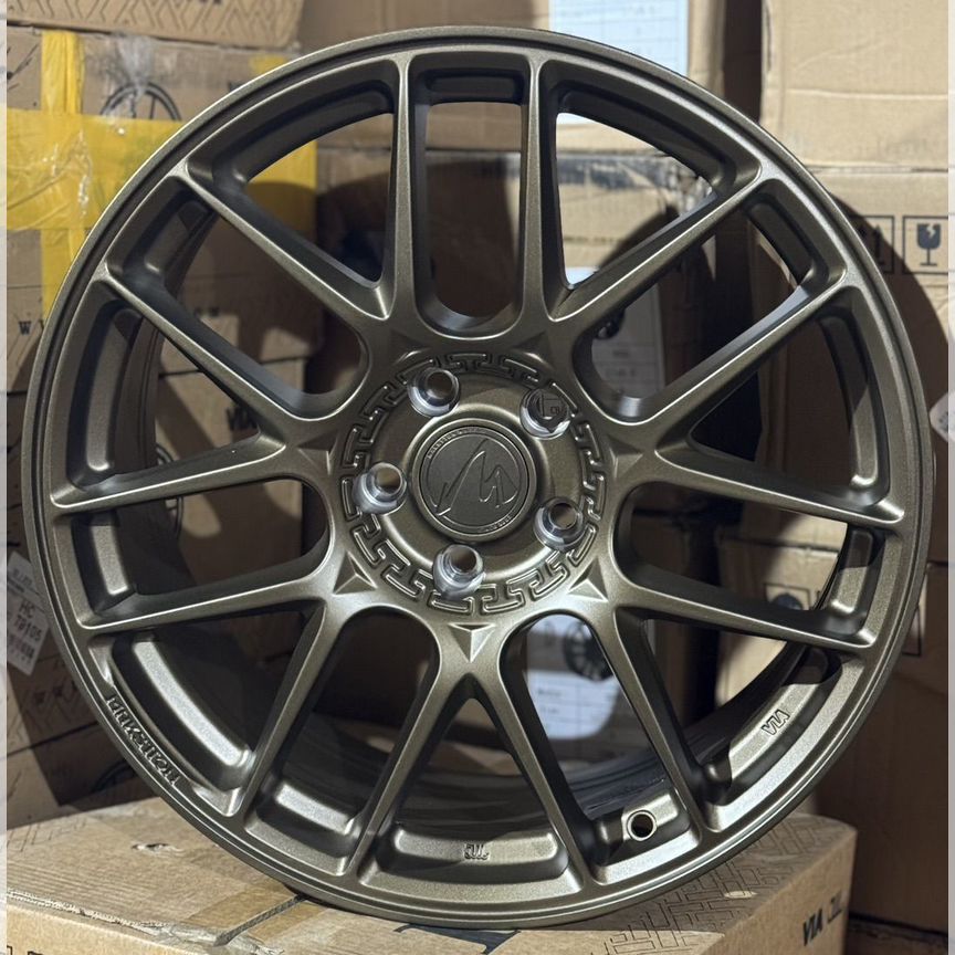 Литые диски Flow Form 8×R18 5×114.3
