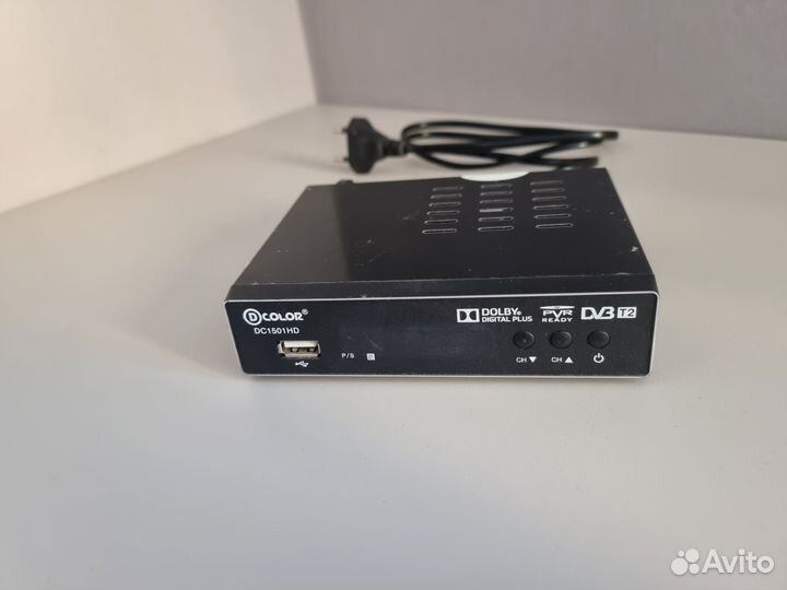 Цифровой телевизионный приёмник + TV антенна dexp