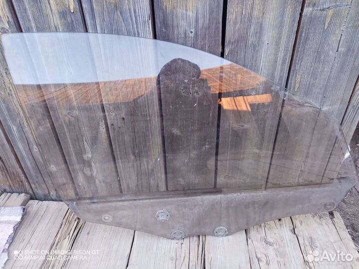 Стекла передние