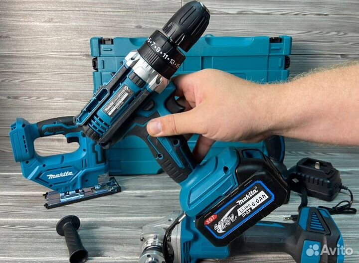 Набор 4 в 1 с лобзиком + 2 АКБ Макита art:325