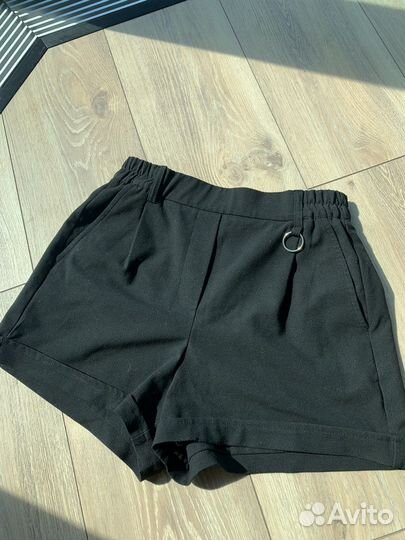 Женские шорты Bershka