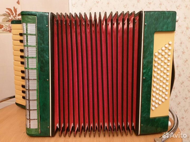 Аккордеон Юность 2. Лот 3. Видео