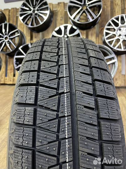 Bridgestone Blizzak Revo GZ 205/55 R16 91S