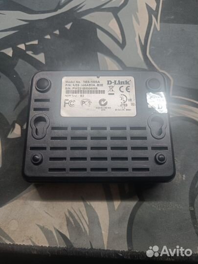 Коммутатор 10/100 D-Link Des-1005A