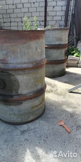 Бочка 200 литров металлическая