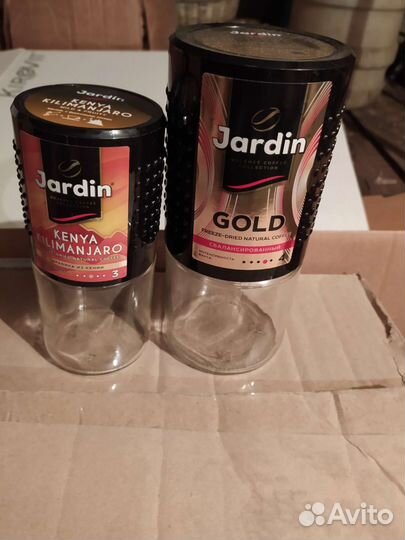 Банка из под кофе