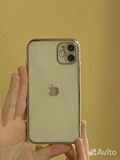 Чехол на iPhone 11