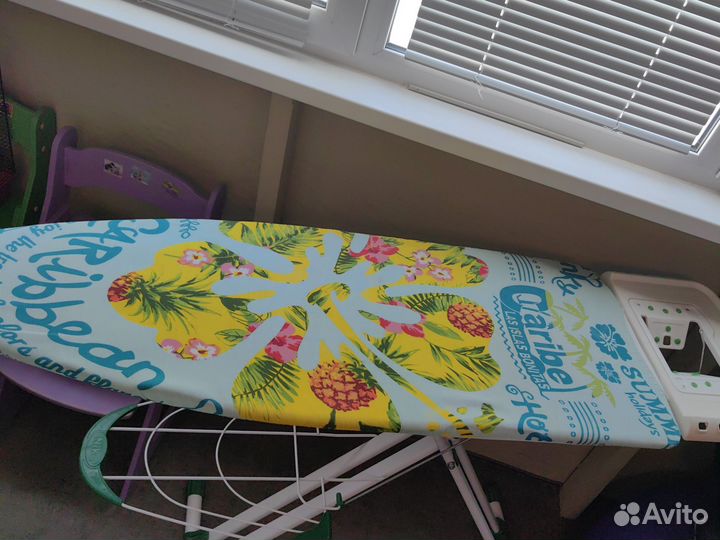 Гладильная доска для парогенератора и утюга