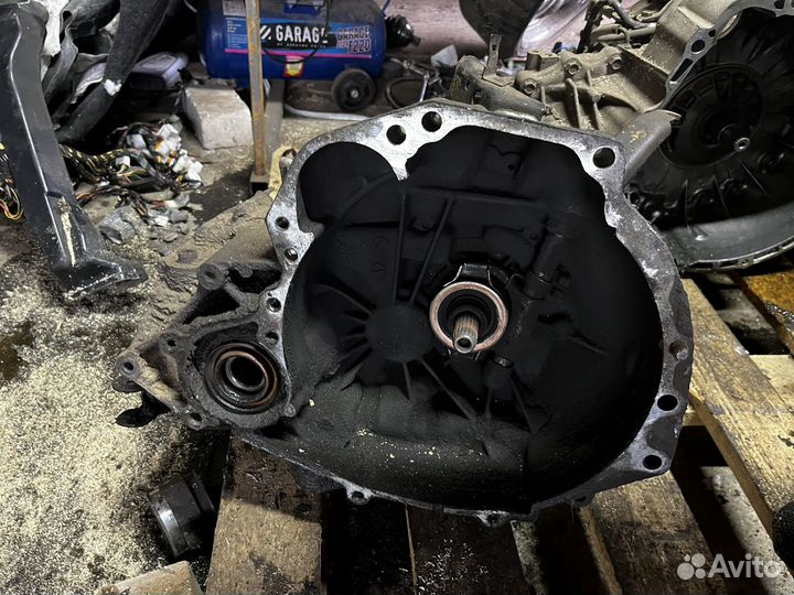 МКПП коробка Nissan Primera p10 11 GA16DE