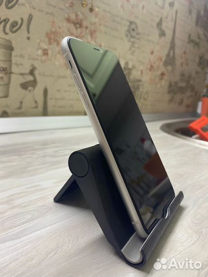 iPhone Xr, 64 ГБ