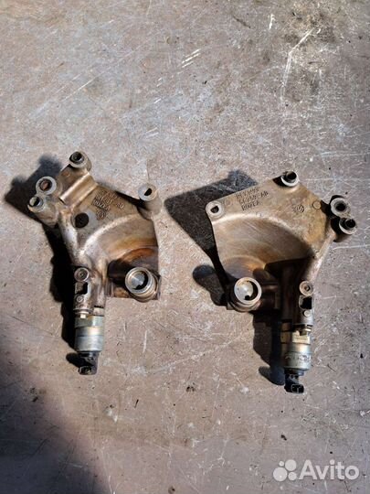 Натяжитель цепи грм на Jaguar s-type