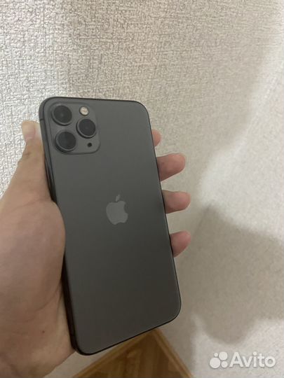 iPhone 11 Pro, 64 ГБ