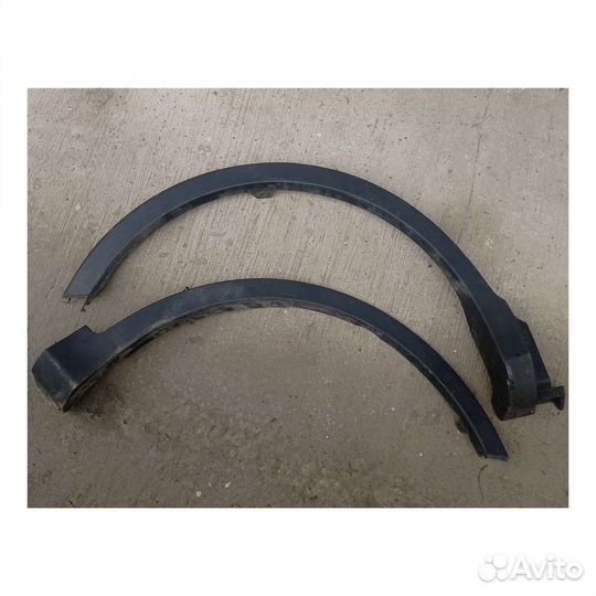 Накладки крыльев правые Toyota RAV4 CA40