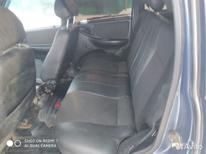 Chevrolet Niva 1.7 МТ, 2008, 100 000 км