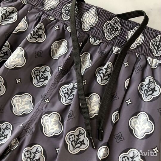 Шорты Louis Vuitton