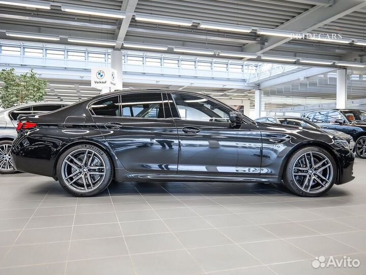 BMW M5 4.4 AT, 2023, 20 270 км
