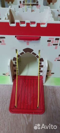 Замок короля Артура, гровой центр