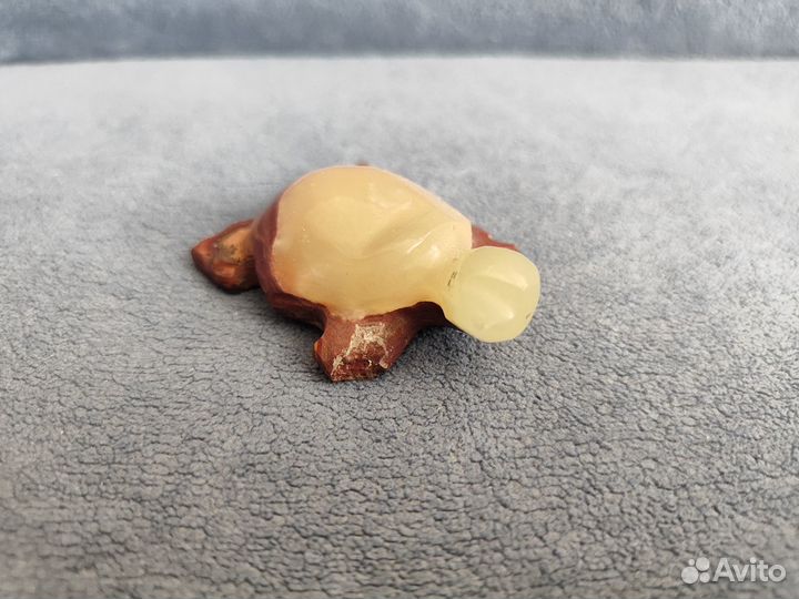Фигурка черепаха из оникса