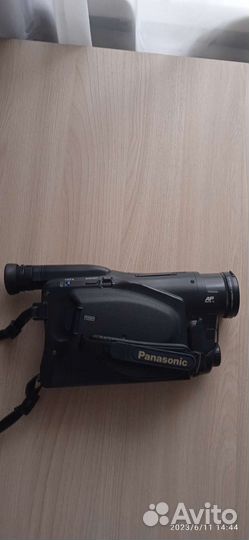 Видеокамера panasonic rx