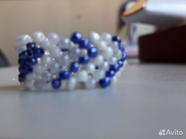 Кольцо из бисера ручной работы