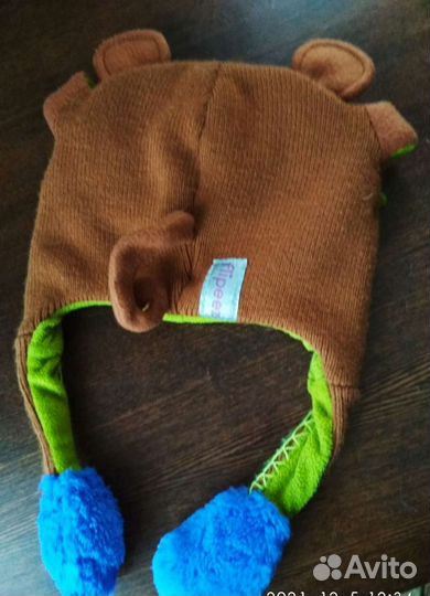 Детская шапка с подвижными лапками