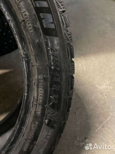 Michelin X-Ice North 4 275/45 R22