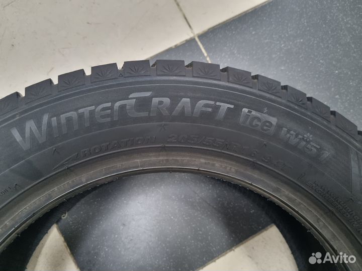 Kumho WinterCraft Ice Wi51 205/55 R16 94T