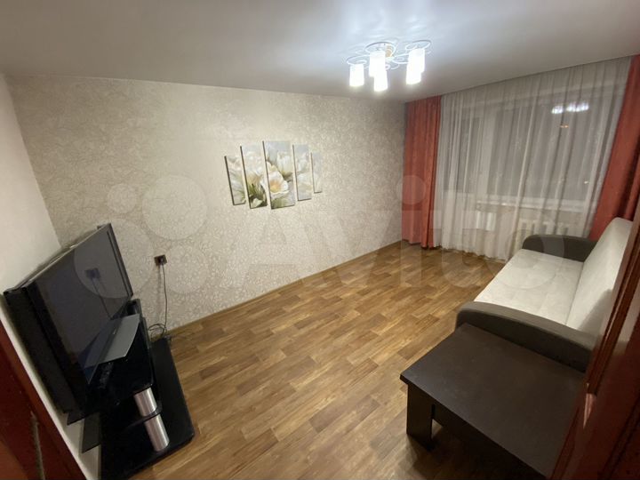 2-к. квартира, 46 м², 2/5 эт.