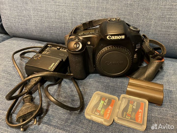 Фотоаппарат canon eos 30d и объектив tamron