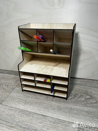 Полочка для канцелярии