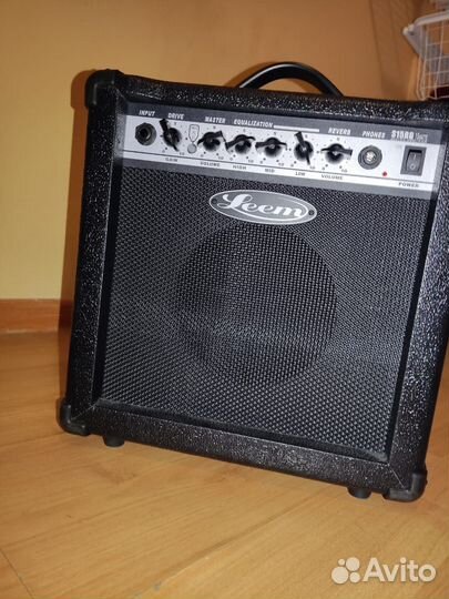 Гитарный комбоусилитель 15 ватт