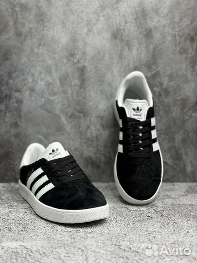 Кроссовки женские adidas Gazelle