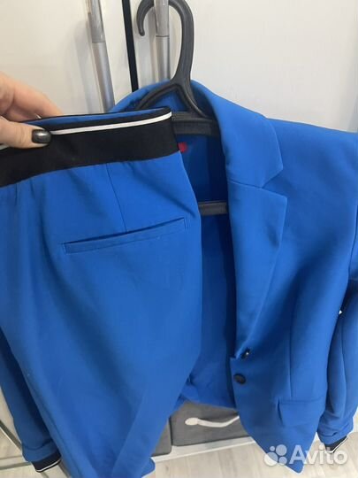 Брючный костюм женский