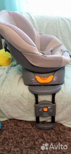 Японское поворотное автокресло Carmate Kuru 0-18кг