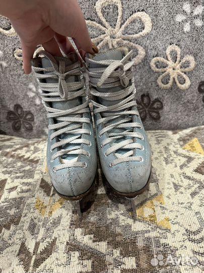 Коньки фигурные wifa 27 LL