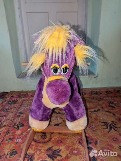 Детская качалка лошадь