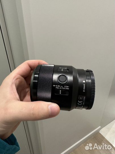 Объектив Sony FE 50 mm F 2.8 macro