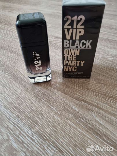 Туалетная вода 212 VIP black carolina herrera