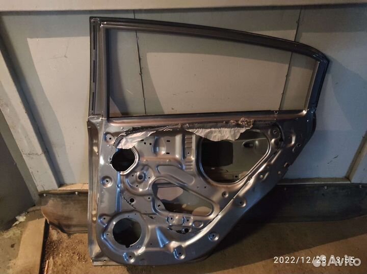 Дверь задняя правая kia rio 4 x line 2019г.в