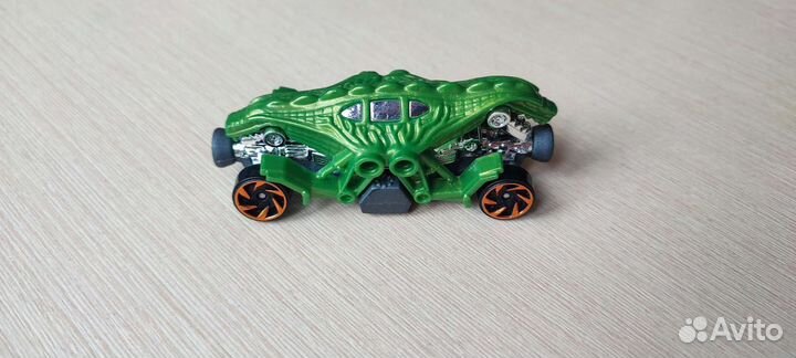 Машинки хот вилс