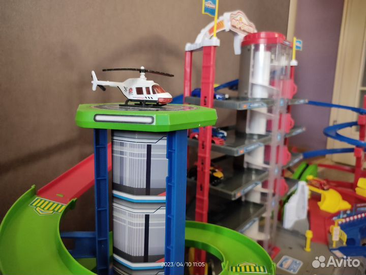 Игровой гараж Super citi garage majorette