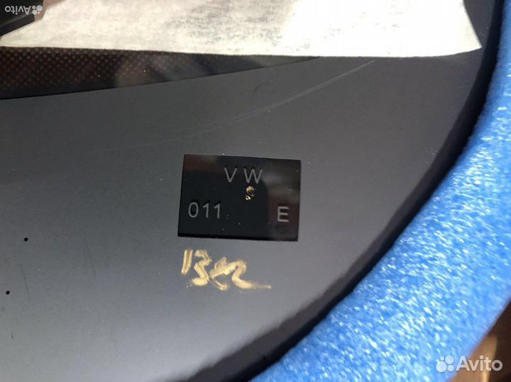 Лобовое стекло volkswagen polo