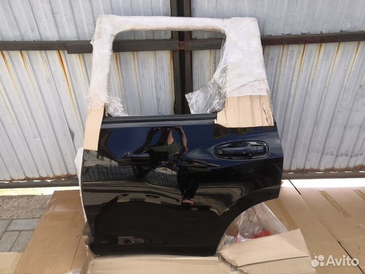 Задняя левая дверь Prado 150 2009-2022