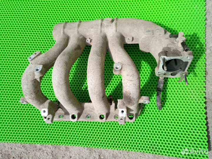 Коллектор впускной Kia Spectra