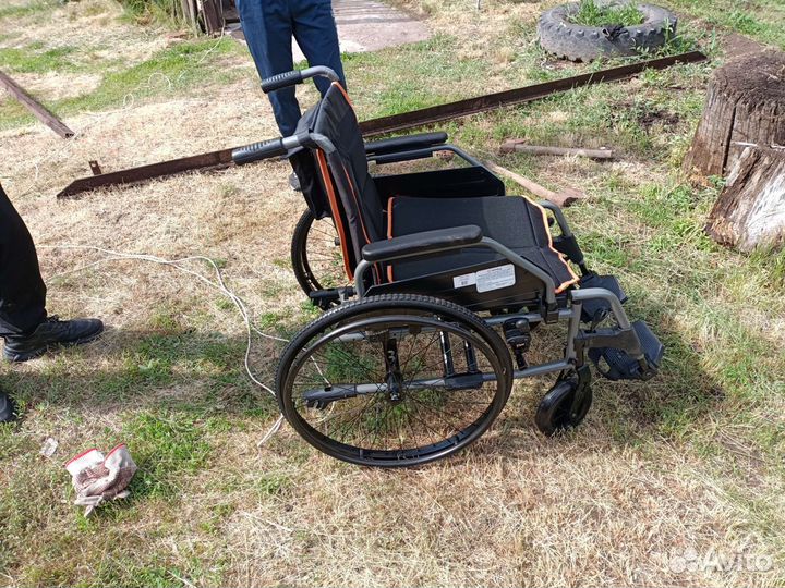 Инвалидная коляска