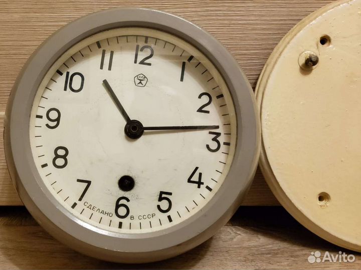 Каютные корабельные механические часы СССР на ходу
