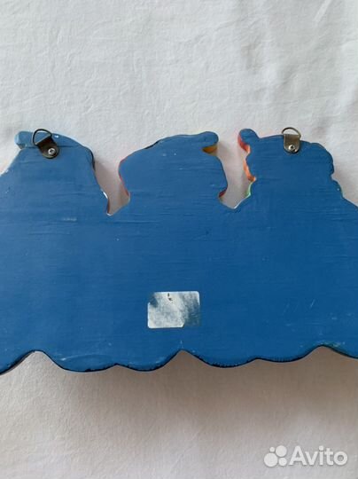 Вешалка деревянная